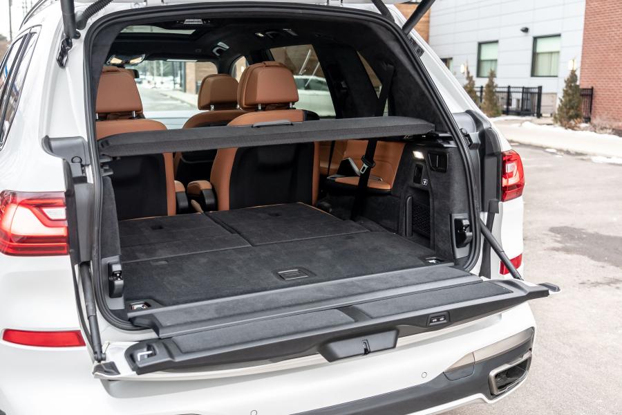 Багажник BMW X7 M50i (G07) 2019 года  (NA) (фото 40 из 40)